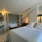 度假居 La Batisse De Reve *